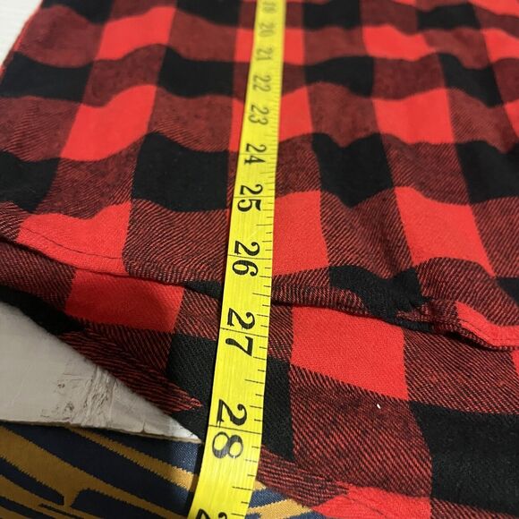 Club Room Mens Shirt M Medium Red Black Flannel Plaid Button Up Collared - Picture 8 of 8